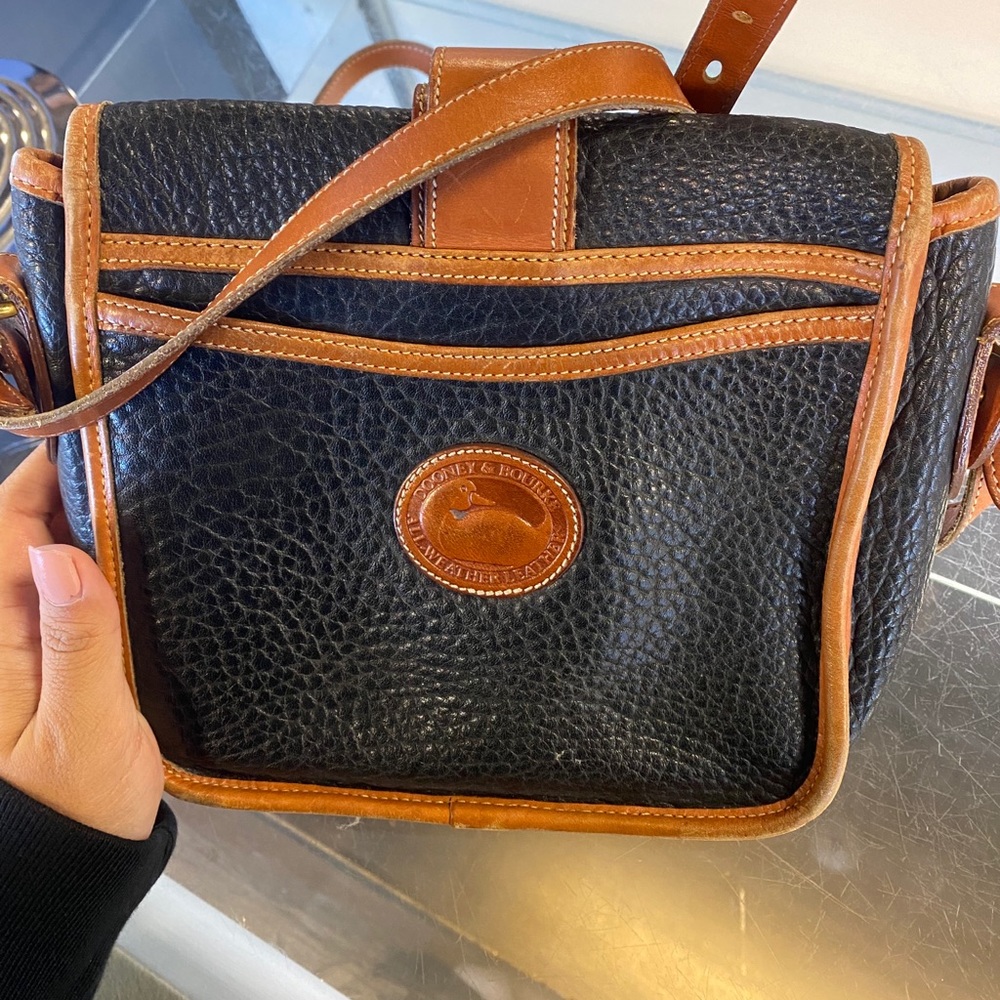 Dooney & Bourke Purse